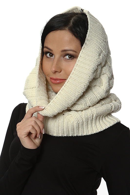 Стильный шарф-капор: отличная альтернатива шапке Многие, между, сезоне, модный, проблемы, решение, Однако, заболеть, риском, красотой, выбирать, женщины, приходится, часто, прическу, испортить, может, шапка, сильно, занют