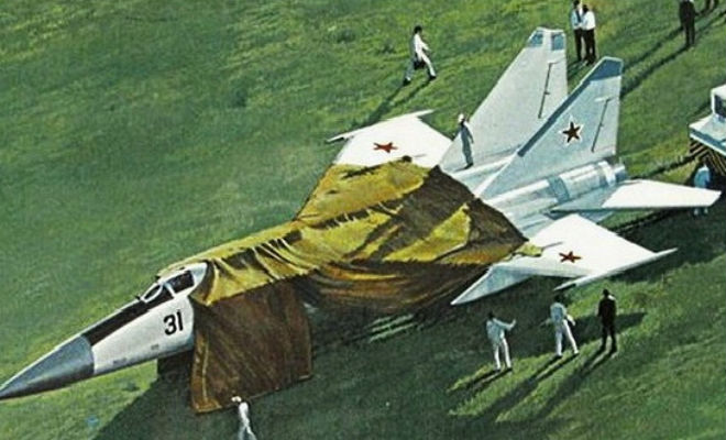 Пилот секретного МиГ-25 поднялся с аэродрома СССР и улетел в США полет,Пространство,секретный истребитель,СССР,США