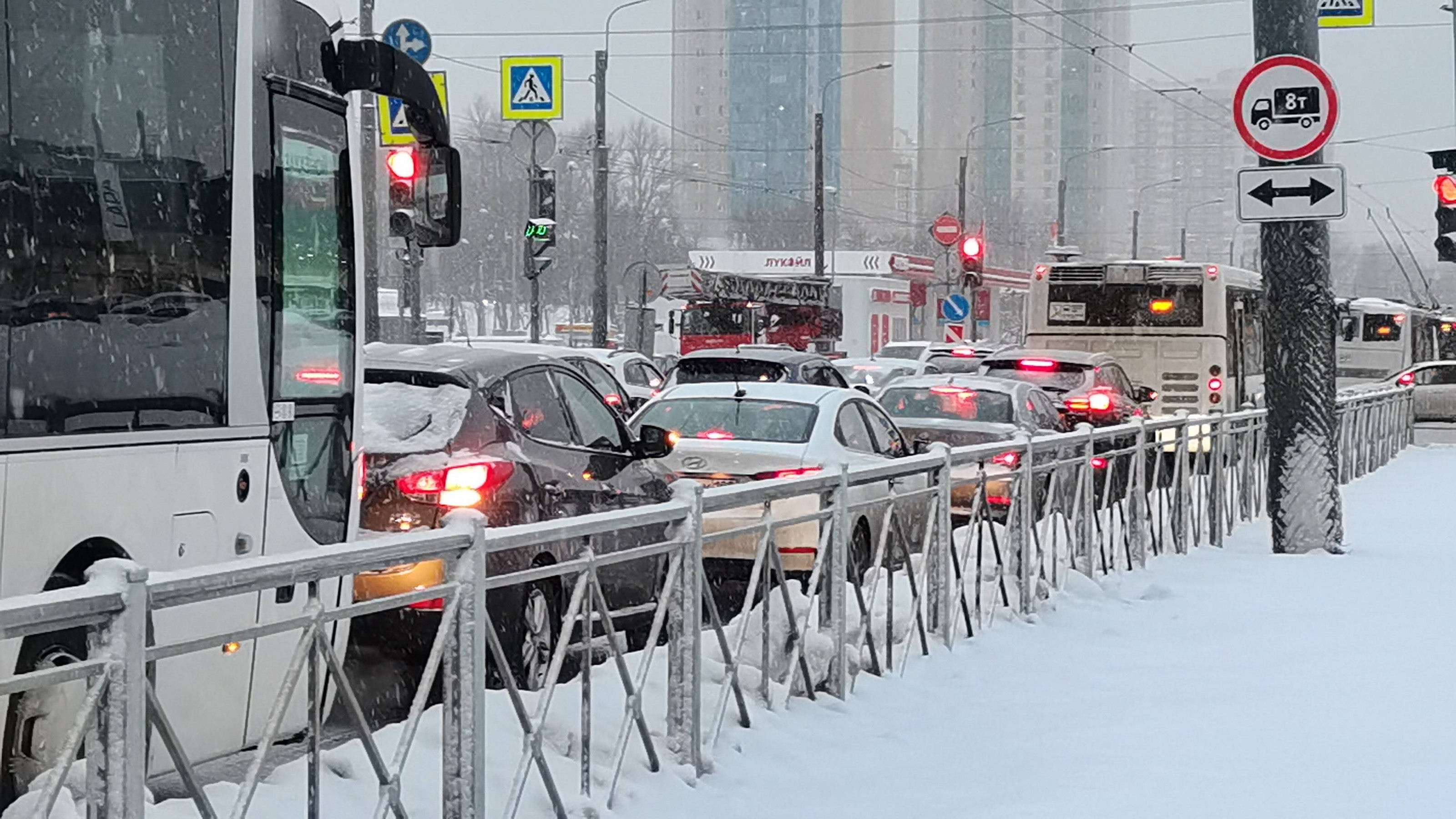 Пробки в питере сейчас