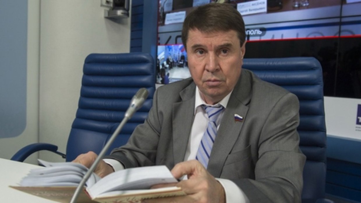 Цеков предупредил участников марша в Крым о серьезном отпоре в случае нарушения законов РФ