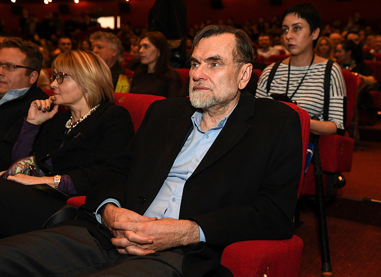 Павел Прилучный и Агата Муцениеце, Светлана Немоляева и другие на премьере фильма "Тобол" Павел Прилучный и Агата Муцениеце, Светлана Немоляева и другие на премьере фильма "Тобол" Звезды / Новости о звездах