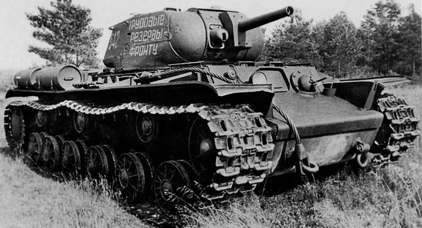 Чар 2 с. Кв-8 тяжелый огнеметный танк. Огнемётный танк кв-8. Танк СССР кв 8. Кв 1с 152мм.