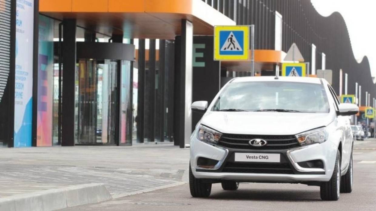 «АвтоВАЗ» дал старт производству новой LADA Vesta FL 