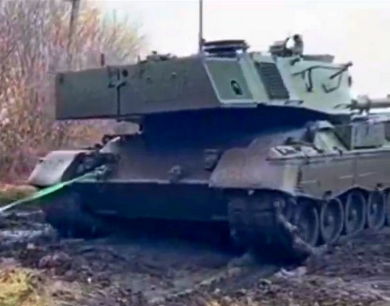 С тонкой броней, но с кондеем: экипажи Leopard 1 будут умирать с комфортом оружие,танк