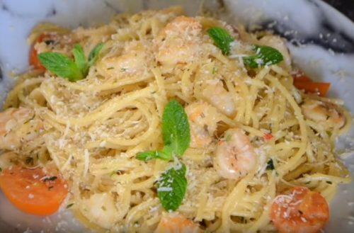 Паста с креветками не в сливочном соусе. Спагетти с креветками. 9 рецептов приготовления пасты с креветками, овощами и соусом