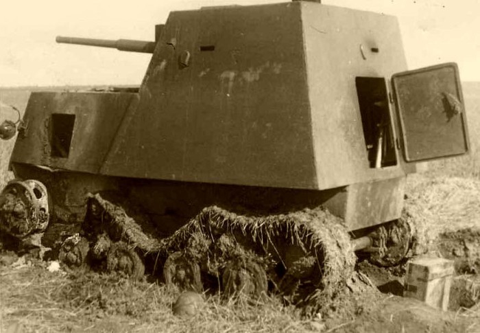 Бронетрактор ХТЗ-16: как в Советском Союзе сельскохозяйственную машину превратили в защитника Родины Бронетрактор ХТЗ-16: как в Советском Союзе сельскохозяйственную машину превратили в защитника Родины