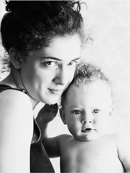 Ксения Раппопорт показала детские фото дочери Аглаи Тарасовой в честь её 32-летия Раппопорт, Ксения, Аглая, стала, всегда, Тарасова, ТарасоваАглая, После, актрисы, актриса, грамма, София, контрабанде, наркотиков, Осенью, задержали, звезду, сериала, Интерны, свободы