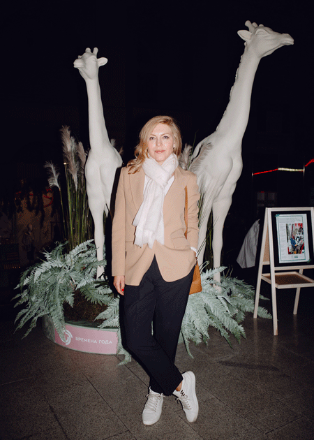 Ксения Собчак, Иван Ургант, Андрей Малахов и другие на открытии ярмарки Cosmoscow Ксения Собчак, Иван Ургант, Андрей Малахов и другие на открытии ярмарки Cosmoscow Звезды,Красная дорожка