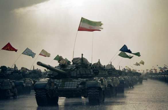Иран размещает войска на границе с Нагорным Карабахом