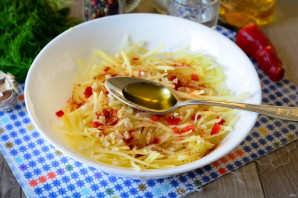 Салат из сырой картошки Салат из сырой картошки кулинария,салаты