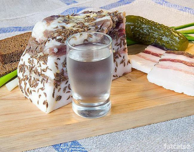 Не бывает сала много картинки