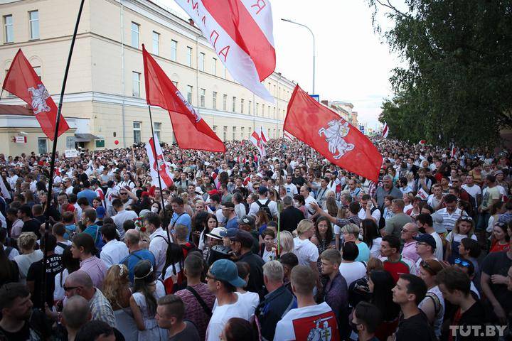 Беларусь больше не будет прежней Лукашенко, Беларусь, очень, можно, Беларуси, будет, чтобы, Республики, которые, людей, будут, Конечно, когда, Потому, знаете, сидеть, России, достоинство, только, могут