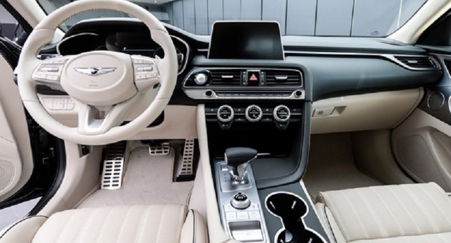 Новый 7-местный кроссовер Genesis GV90 2023 впервые показали без маскировки