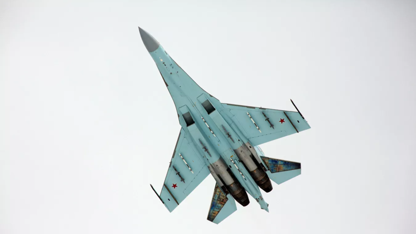 Су-27 перехватил над Чёрным морем патрульный самолет США