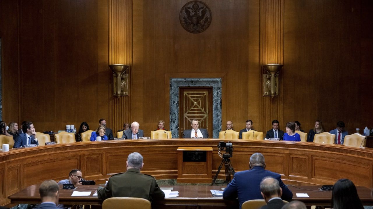 Сенатор Круз окрестил Байдена крупнейшим «торговцем людьми» в мире