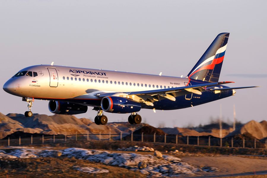 Sukhoi-Superjet-100-95B-Aeroflot-HEL