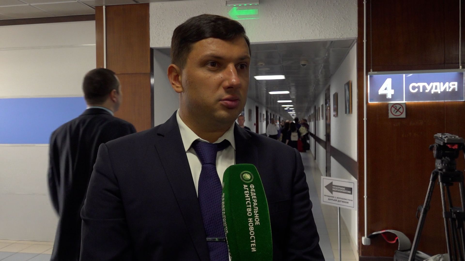 «Не прославляйте меня, сражайтесь за страну»: репортаж ФАН с прощания с Дарьей Дугиной «Не прославляйте меня, сражайтесь за страну»: репортаж ФАН с прощания с Дарьей Дугиной Видео,Репортажи,ФАН-ТВ