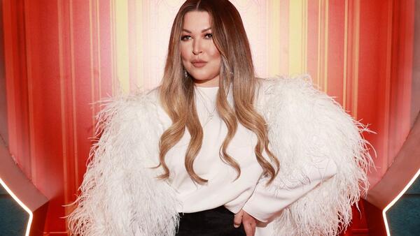 Ирина Дубцова впервые вывела красавца-жениха на красную дорожку - свежие новости на Toplenta по теме Никита