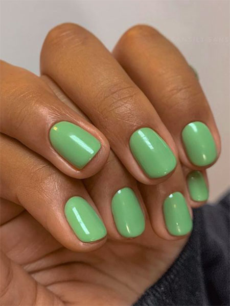 От лаванды до зелени: весенне-летние тренды маникюра От лаванды до зелени: весенне-летние тренды маникюра Красота,hello! рекомендует