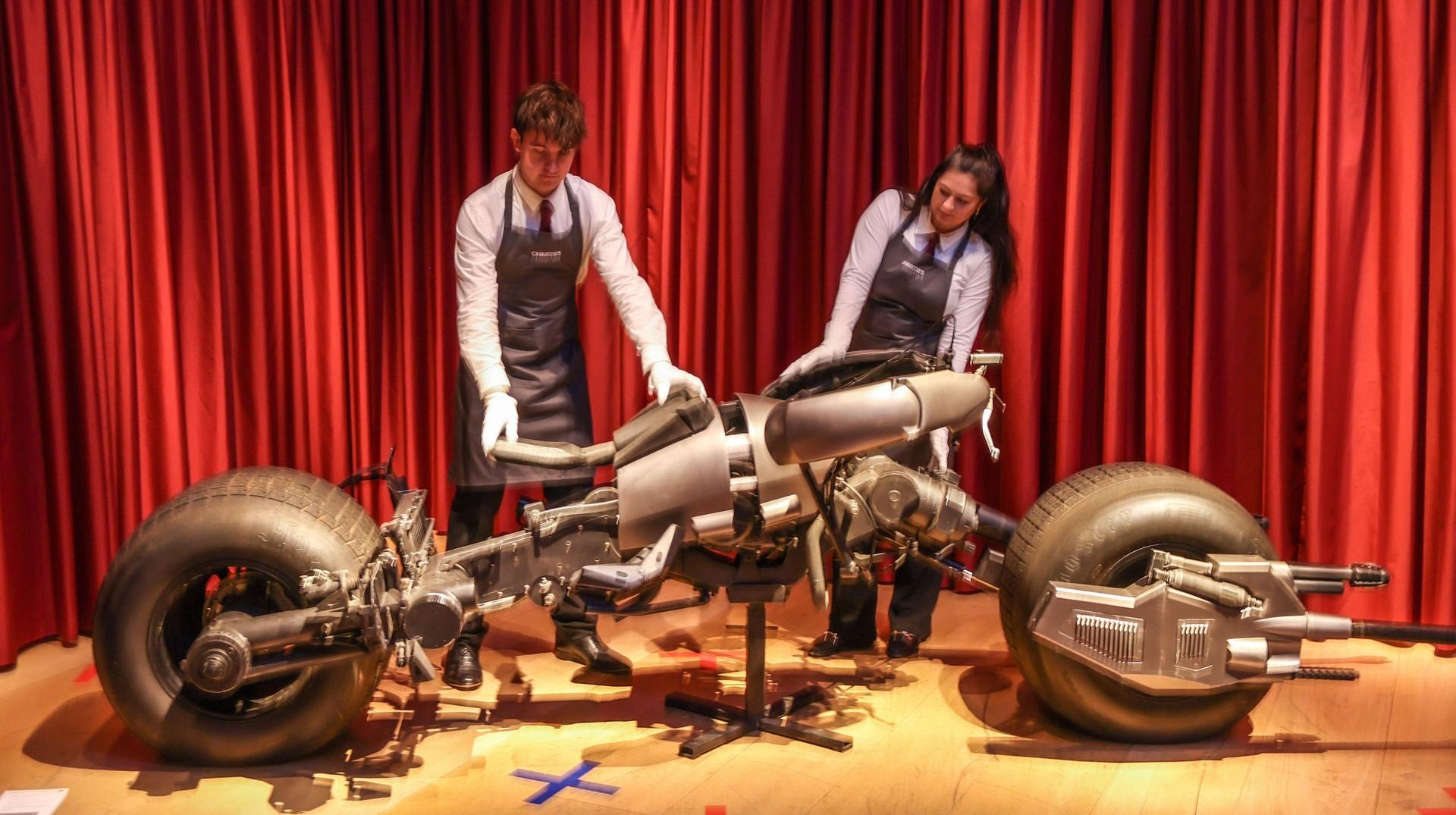 Эволюция бэтмобилей: как менялся легендарный автомобиль Бэтмена за 80 лет