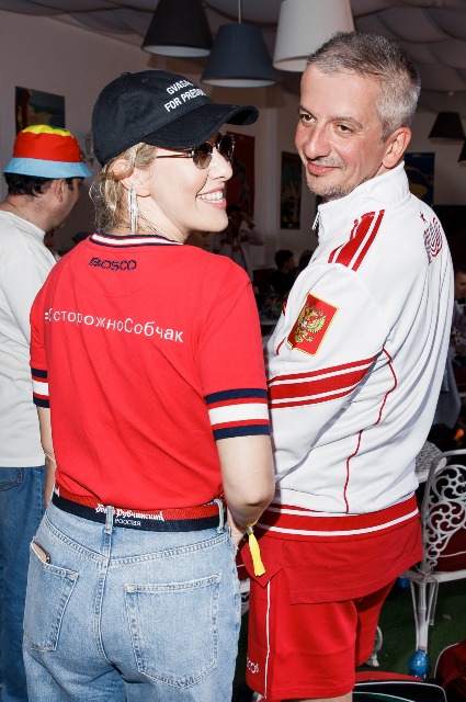 Ксения Собчак с сыном, Константин Богомолов, Иван Ургант и другие на благотворительном теннисном турнире Светская жизнь