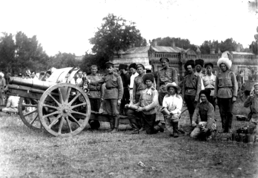 Терские казаки, воевавшие против большевиков. 1919 г.