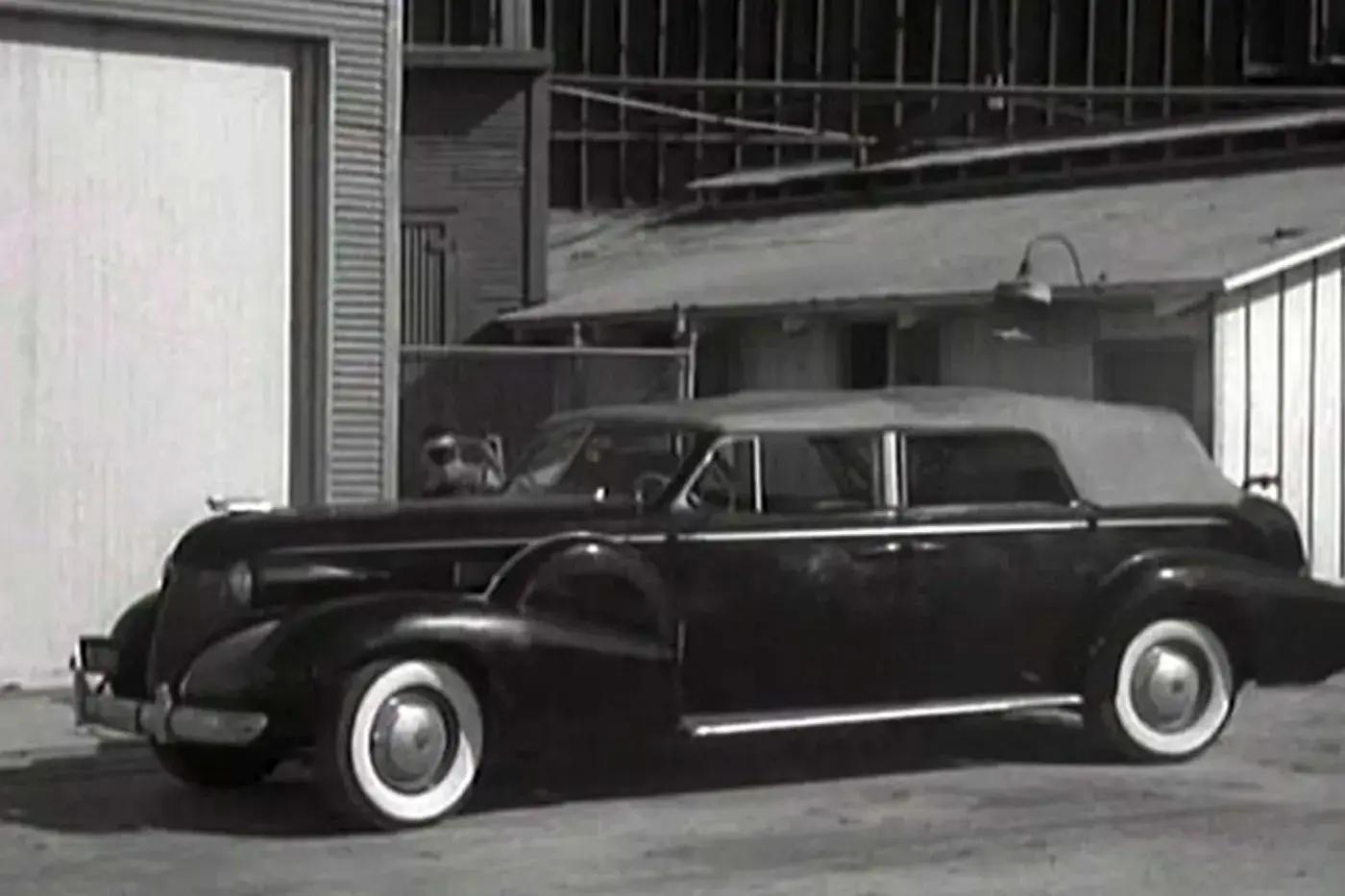 Кадр из сериала Бэтмен 1943