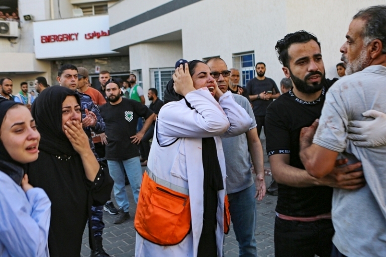 Все, это конец: Ближний Восток взорвался после убийства 800 женщин и детей в больнице сектора Газа Все, это конец: Ближний Восток взорвался после убийства 800 женщин и детей в больнице сектора Газа геополитика