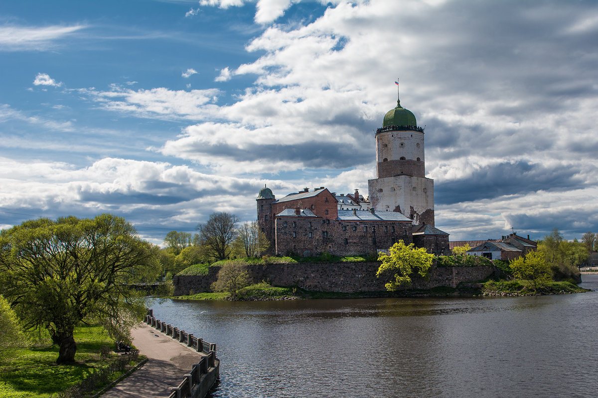 Выборгский замок фото