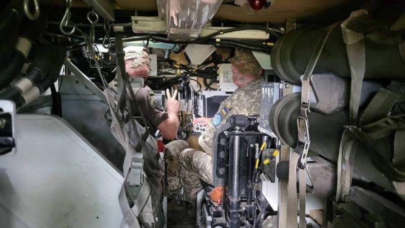 Украина получила ЗРК Stormer HVM Украина получила ЗРК Stormer HVM оружие