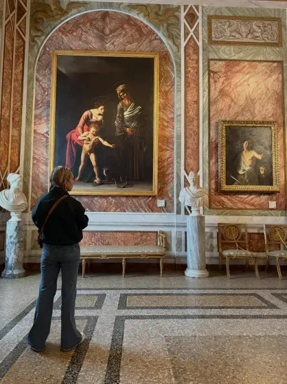 Режиссёр Сэм Тейлор-Джонсон отпраздновала 59-летие в Риме с молодым мужем emma macintyre,instagram (инстаграм),социальная сеть,Аарон Тейлор-Джонсон,Джеймс Бонд,джонн леннон,джонсон тейлор-джонсон,роми хиро,сэм тейлор-джонсон,уайлда рэй