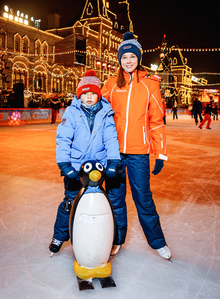 Татьяна Навка, Дмитрий Песков, Филипп Киркоров и другие гости открытия ГУМ-Катка Татьяна Навка, Дмитрий Песков, Филипп Киркоров и другие гости открытия ГУМ-Катка Звезды,Красная дорожка