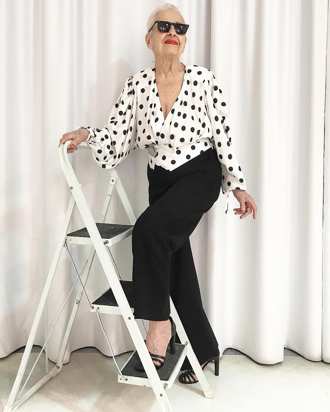 Она просто зашла погладить щенка, а перевернула все стереотипы модельного бизнеса,  став моделью в 95 лет! возраст,Женщины,красота