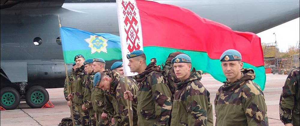 Киев дожимают по вопросу миротворцев: у Порошенко уже согласны на миссию из СНГ