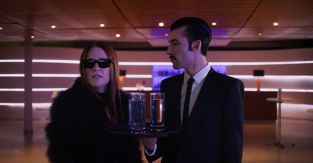 Джулианна Мур в мини-фильме Джиму Джармуша French Water