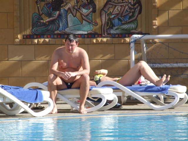 «Борьба нанайских мальчиков». Как Зеленский лишает Порошенко ореола патриота украина