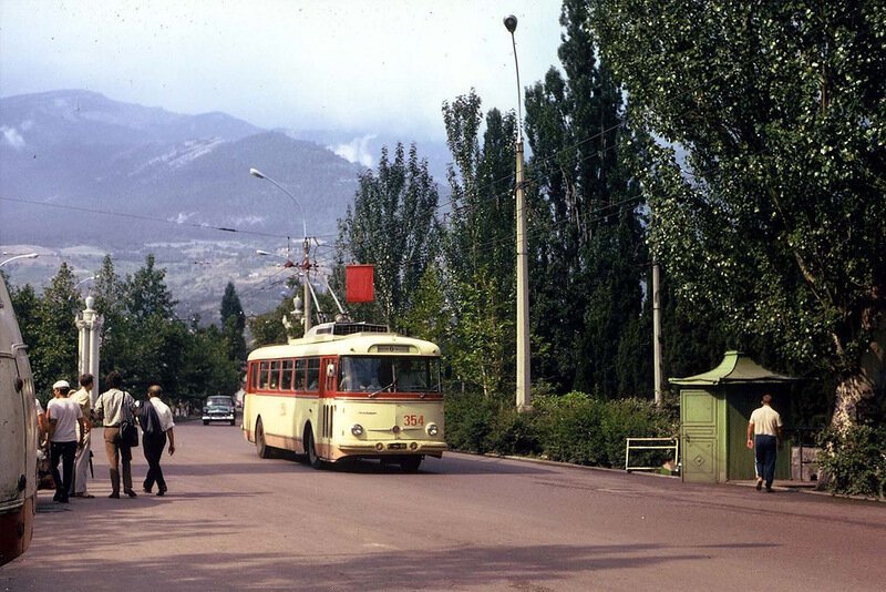 Путешествие на троллейбусе из Симферополя в Ялту в 1973 году города,история,отдых,путешествие,тур,турист,Ялта