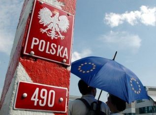 Украина открыла свои границы с Польшей