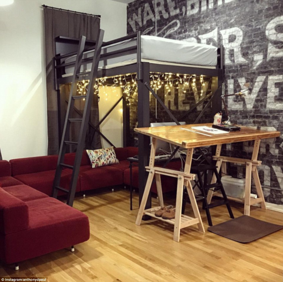 Кухня, спальня и рабочий кабинет на 14 квадратных метрах Кухня, спальня и рабочий кабинет на 14 квадратных метрах интерьер