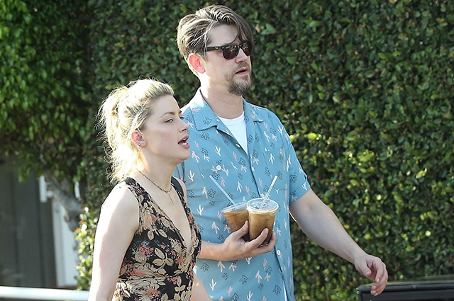 Воскресное свидание: Эмбер Херд и Андрес Мускетти на прогулке в Лос-Анджелесе