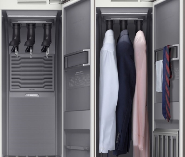 «Будущее уже здесь»: Самсунг выпустил умный шкаф, который сам гладит одежду одежду, технология, “Samsung”, “AirDresser”, воздуха, самым, нужно, будет, паровой, гладит, понижать, чистой, свежей, сохраняя, установлен, котором, “HeatPump”, помещении, сушит, очень