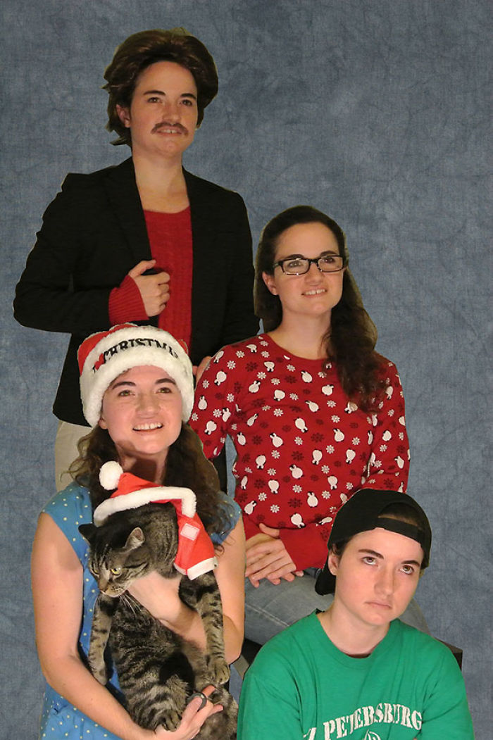 This Year, I Began Living Alone For The First Time. This Is My Christmas Card