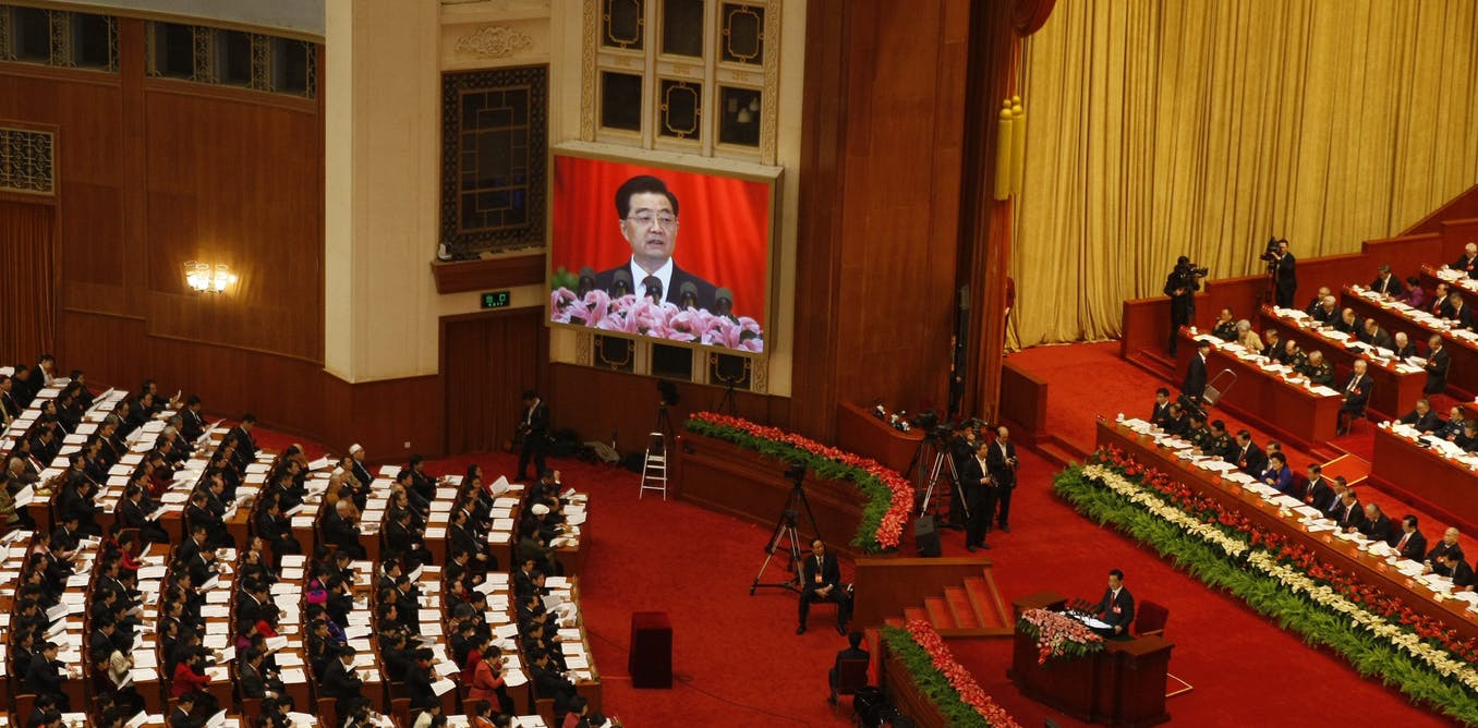 С 1 января в Китае начинается переход к коммунистическому обществу