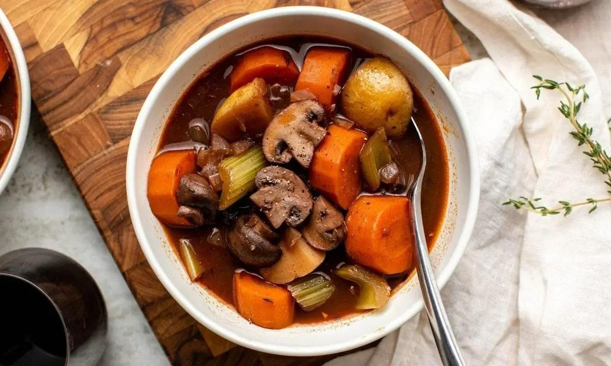 Постное рагу с грибами: как добиться вкуса мяса без мяса