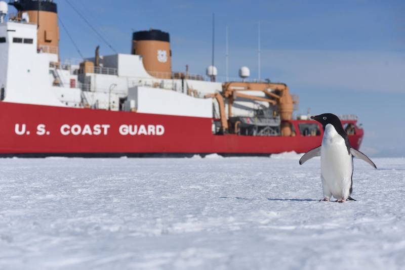 USCGC Polar Star (WAGB-10): единственный тяжёлый ледокол США Polar, USCGC, ледокол, WAGB10, судно, службу, несколько, судна, ледокола, этого, через, Ледокол, только, возможности, января, единственным, ремонт, включает, Судно, деятельность