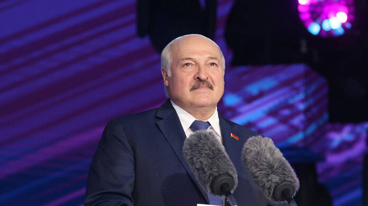 Лукашенко: Россия и Белоруссия укрепят совместную войсковую группировку