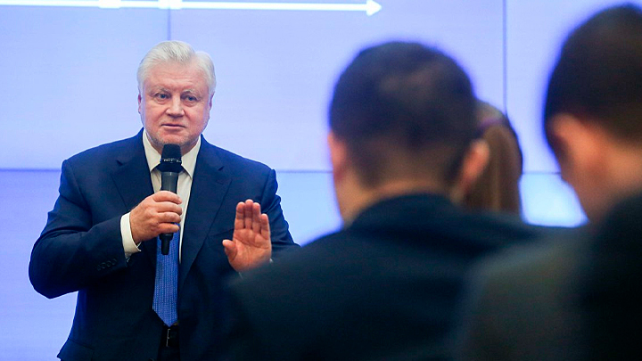 МЕНЯЕМ УРГАНТОВ НА БЕЗРУКОВЫХ: НА КУЛЬТУРНЫЙ ФРОНТ ЕДЕТ РУССКАЯ ТЕЛЕГА ПЕРЕМЕН россия