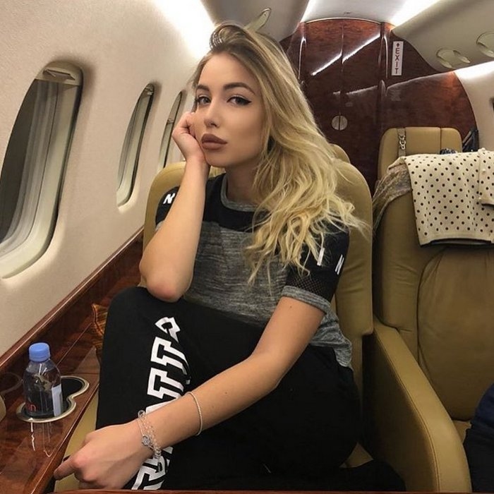 Богатые детки хвастаются своим отдыхом в Instagram Богатые детки хвастаются своим отдыхом в Instagram