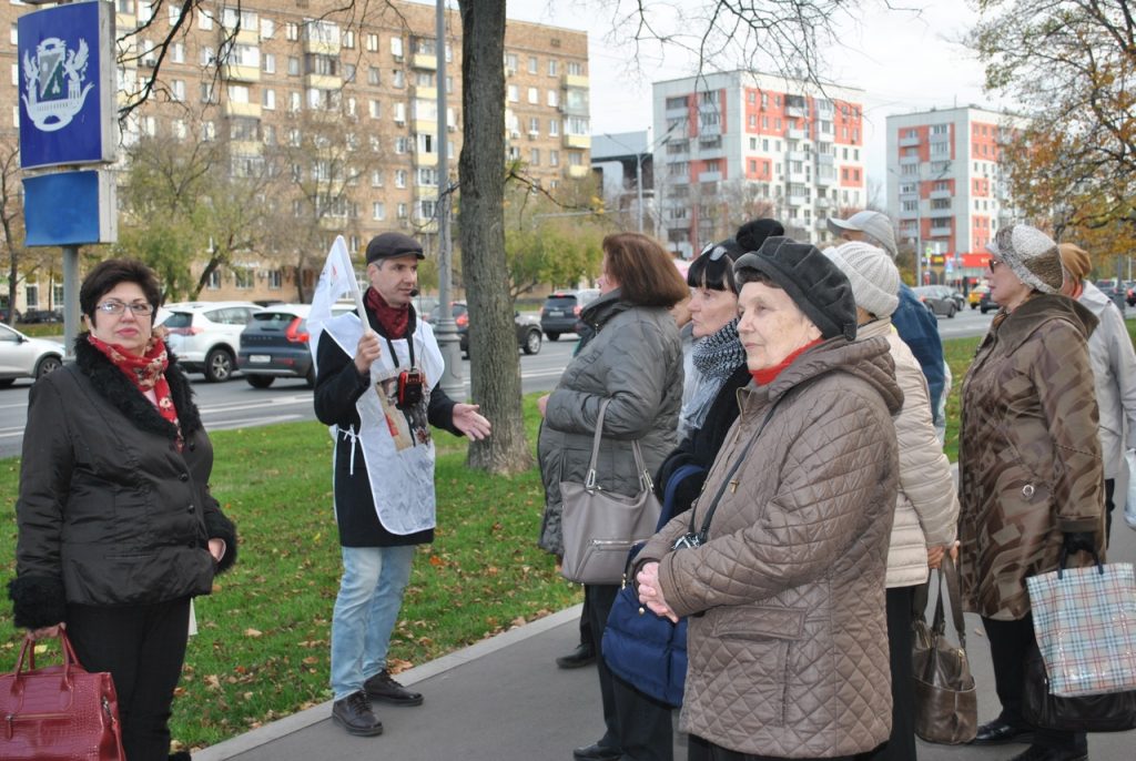 Экскурсия. Фото предоставлено пресс-службой ОКЦ ЮВАО