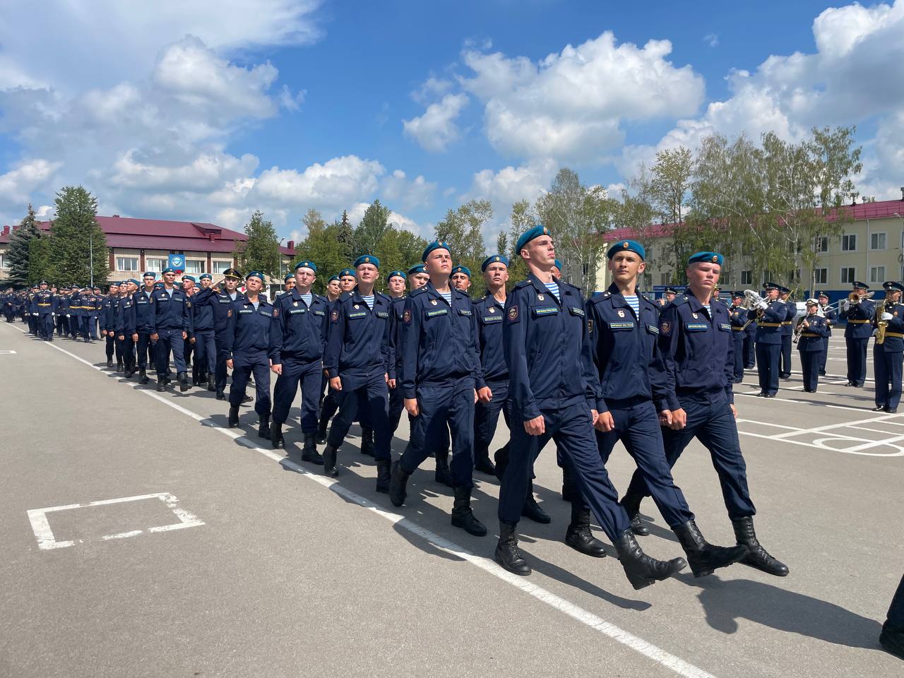 51 й гвардейский парашютно десантный краснознаменный ордена суворова полк имени дмитрия донского